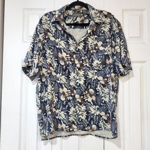 Van Heusen Mens M 100% Silk Button Down Navy Cream Floral Shirt Hawaiian Luxury